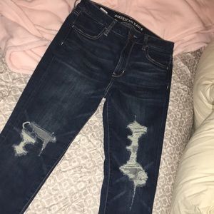 American Eagle Hi Rise Jeggings Distressed 8 Short